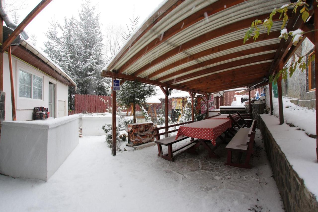 Cazare Casa Cristina Hotel Buşteni Exterior foto