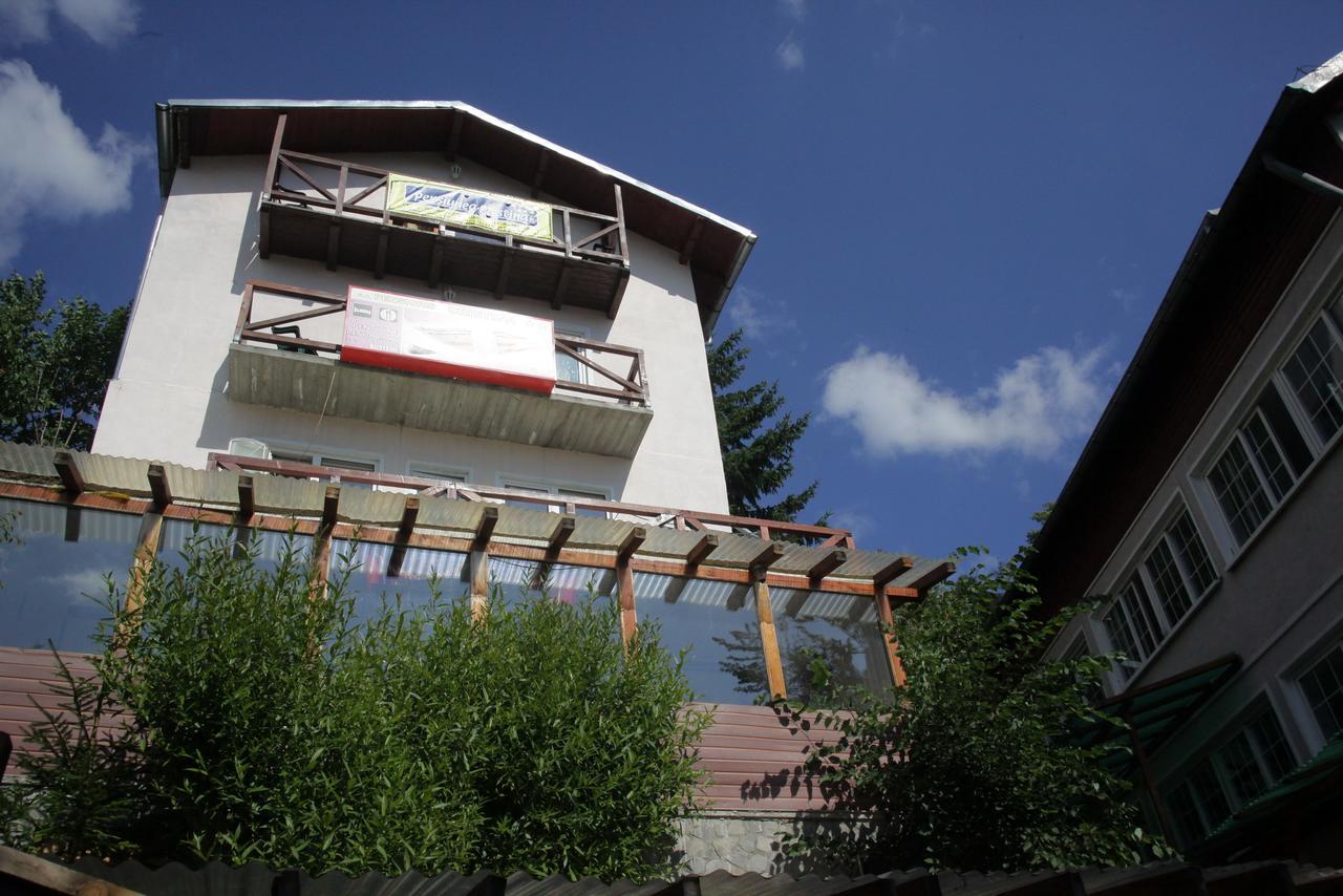 Cazare Casa Cristina Hotel Buşteni Exterior foto